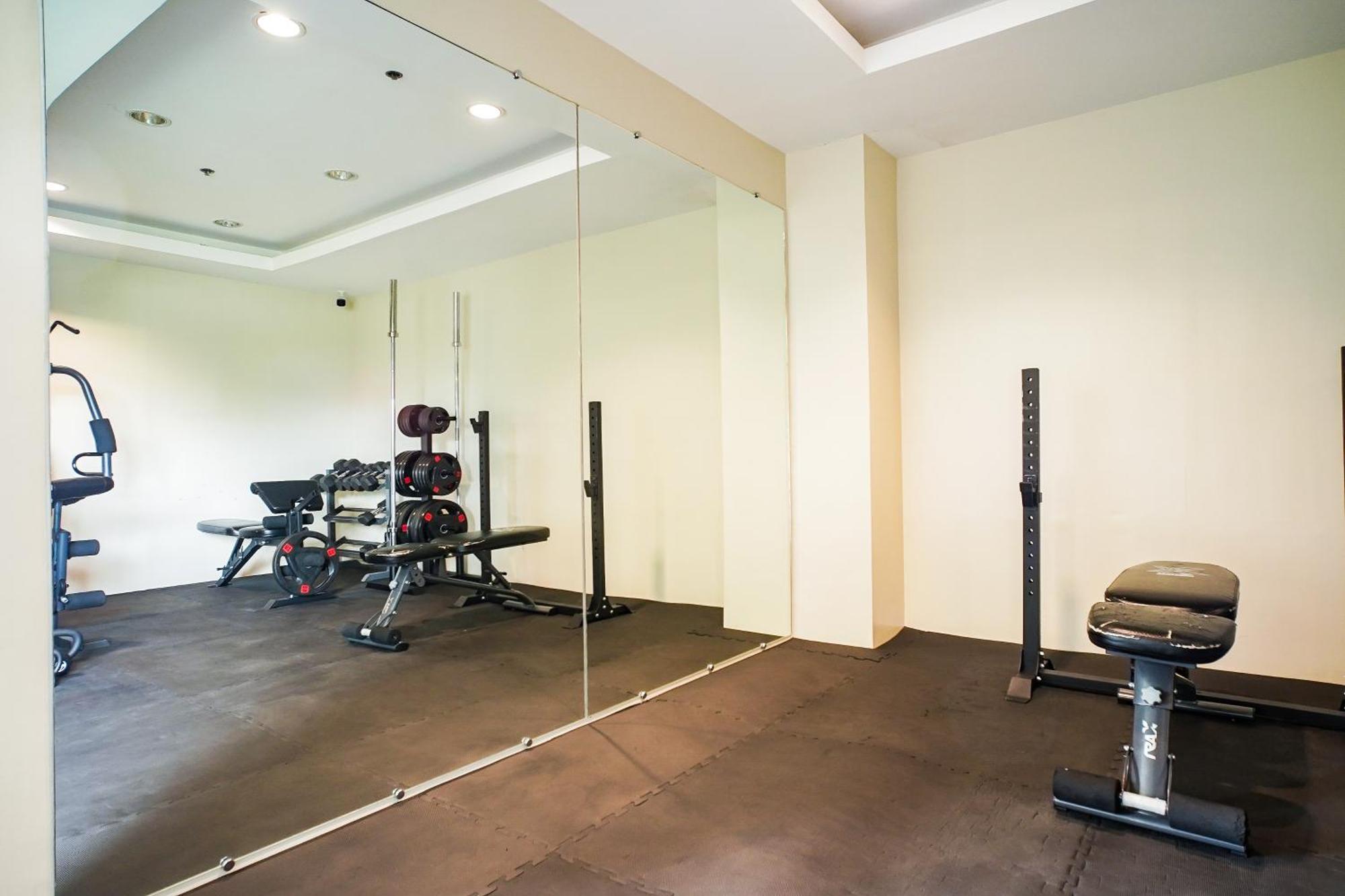 Modern Designed Studio Condo Near Ayala Centrio Cagayan de Oro Exterior photo