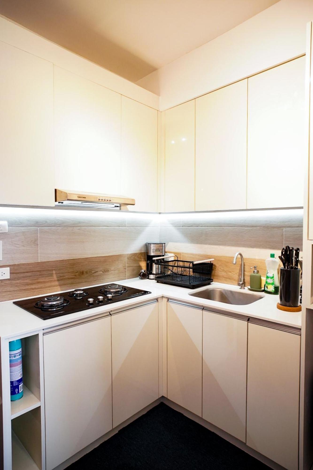 Modern Designed Studio Condo Near Ayala Centrio Cagayan de Oro Exterior photo